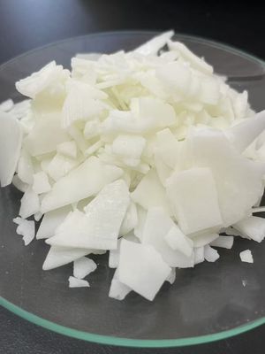 Metosulfat Behentrimonium dla poprawy połysku włosów i zdolności leczenia