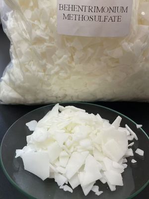 Behentrimonium Methosulfate 50 z 2-letnim okresem trwałości jako balsam